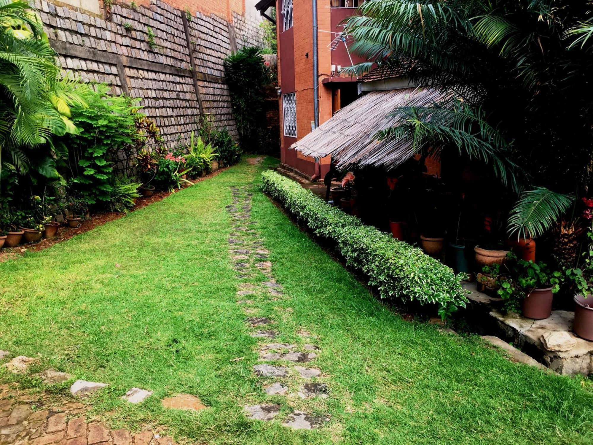 Le Fumoir Guest House Familiale Antananarywa Zewnętrze zdjęcie